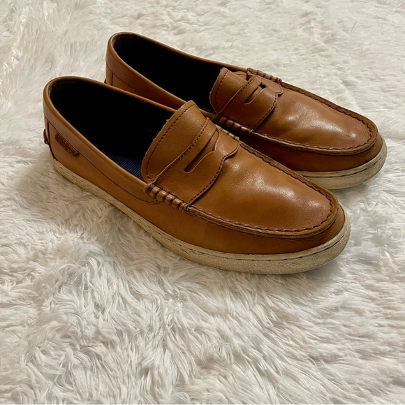 Cole Haan Other - Cole Haan Nantucket Leather Loafers! VGUC